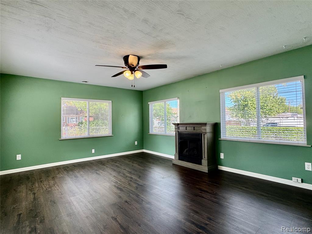 762 Emmons Boulevard, Lincoln Park, MI 48146 — Photo 17