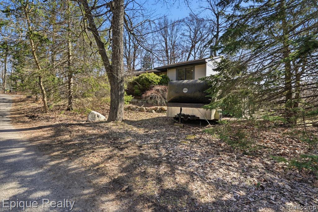 3813 Watuga Street, Commerce Twp, MI 48390 — Photo 39