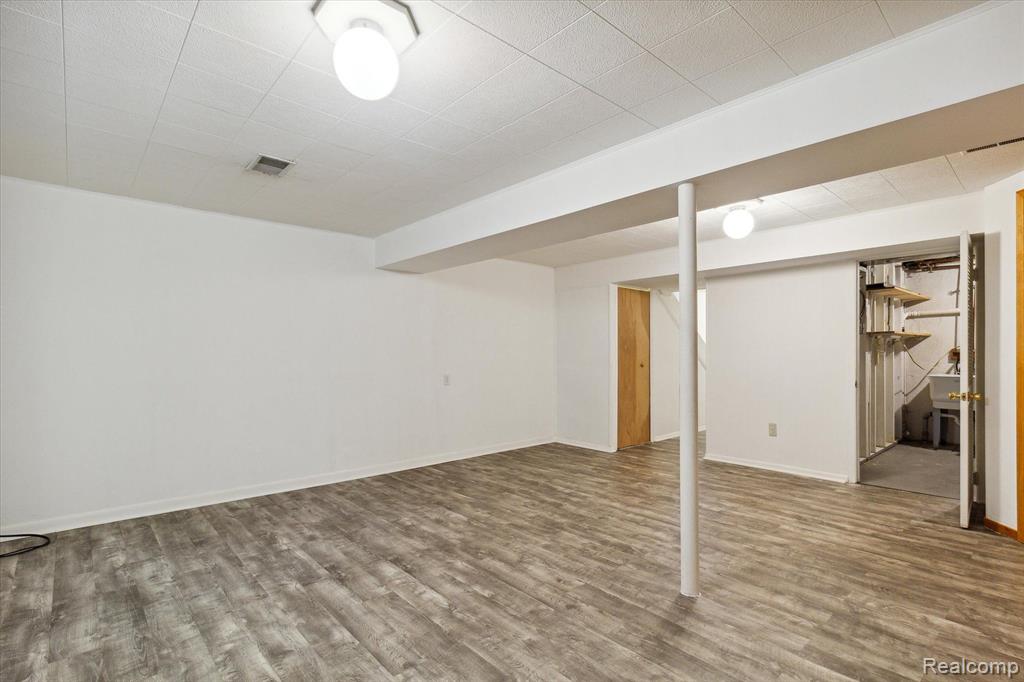 779 KIRTS Boulevard, Troy, MI 48084 — Photo 37