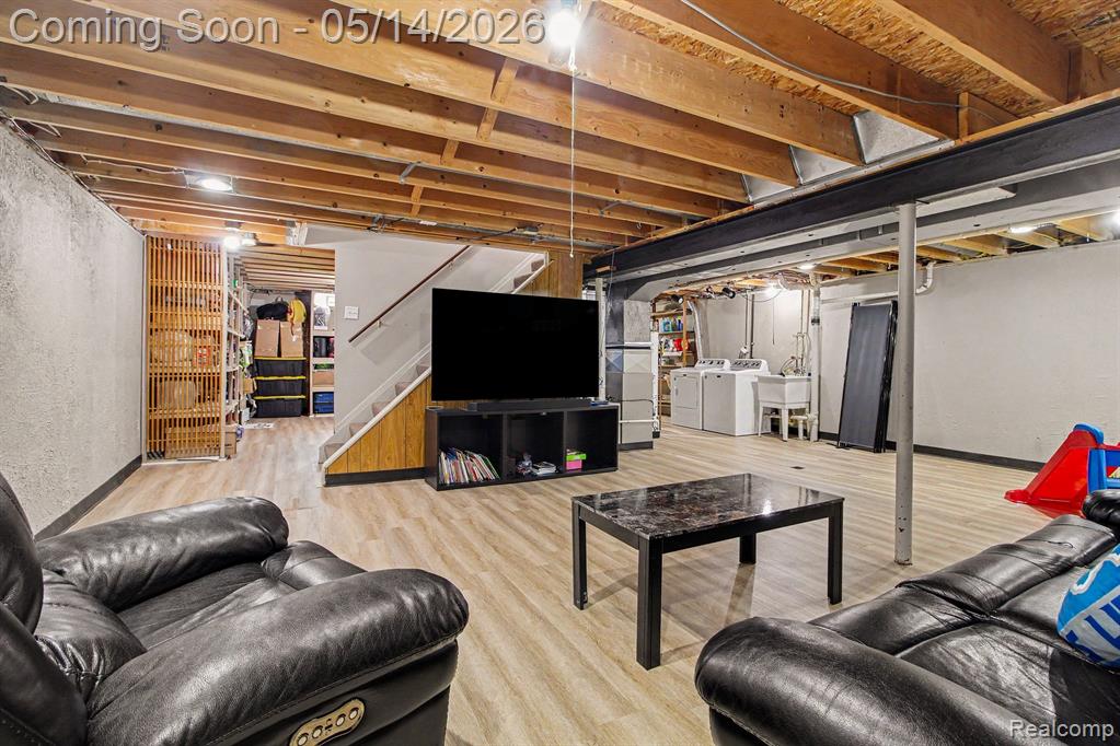 45440 Holmes Drive, Canton, MI 48187 — Photo 22