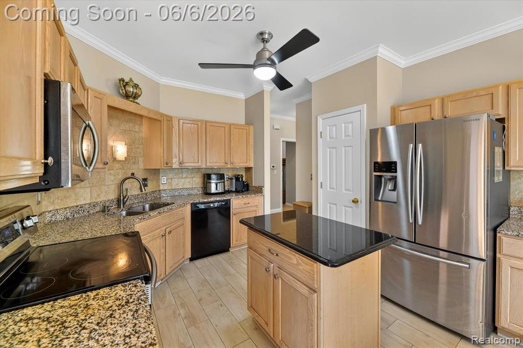 5324 Sequoia Court, Grand Blanc, MI 48439 — Photo 12