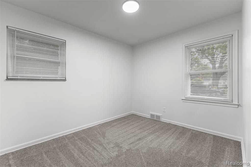 9983 Hemingway, Redford, MI 48239 — Photo 19