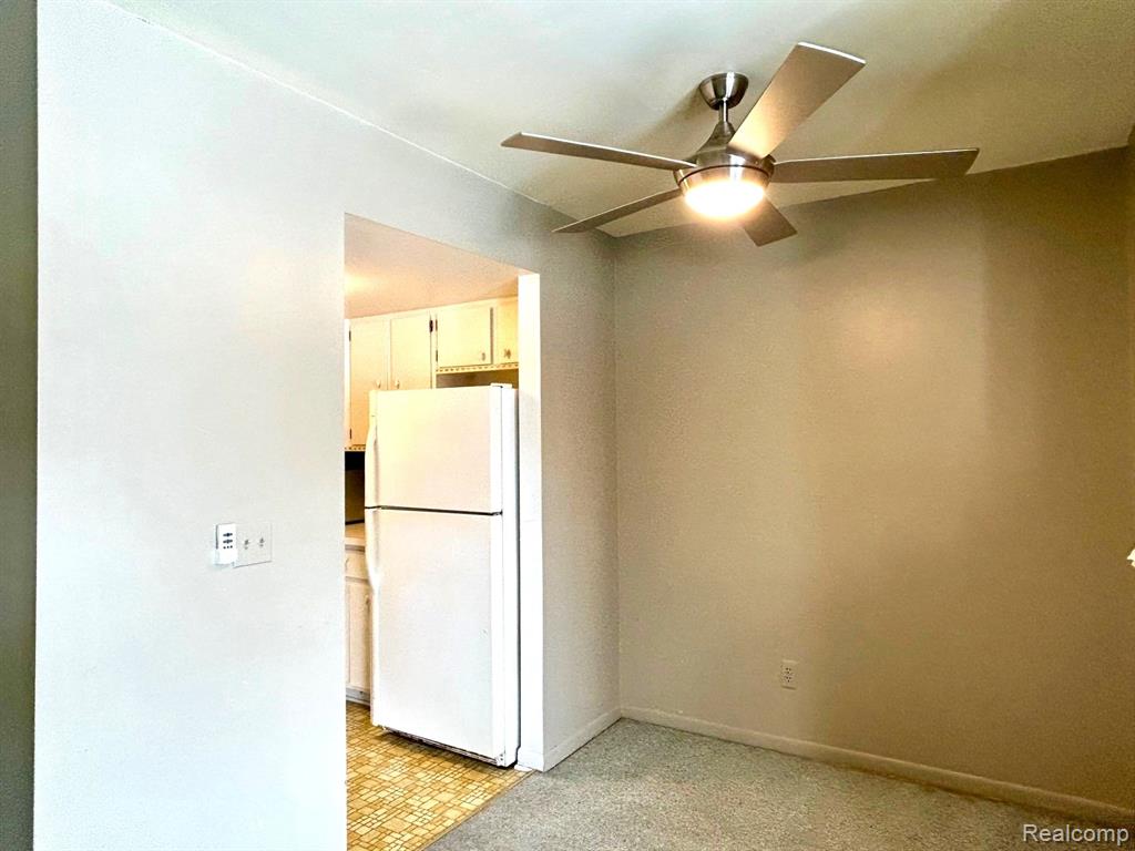 61374 Heritage Boulevard, 5, South Lyon, MI 48178 — Photo 5