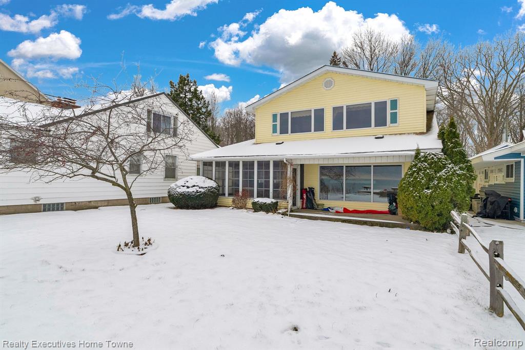 5430 Lakeshore Road, Fort Gratiot, MI 48059 — Photo 53