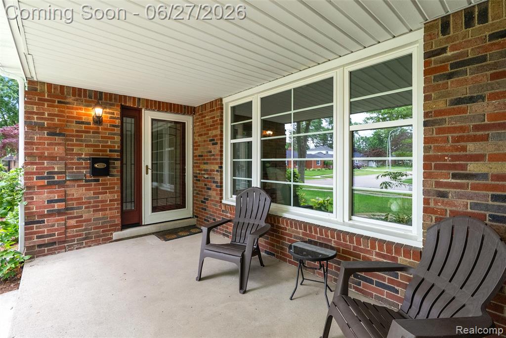 21235 River Road, Grosse Pointe Woods, MI 48236 — Photo 3