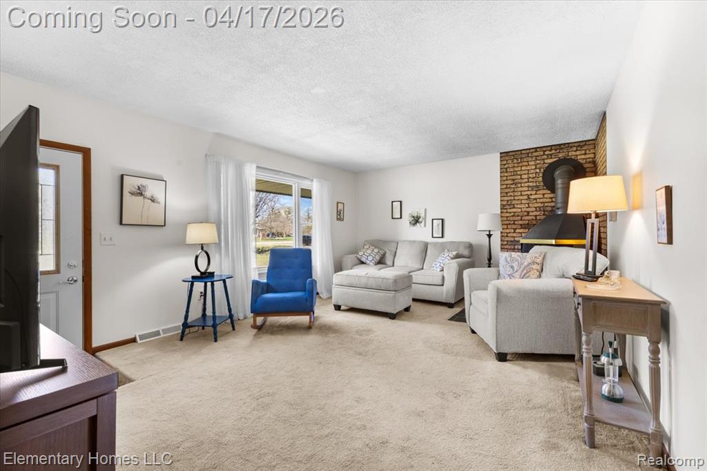 1650 Cove Road, Wales, MI — Photo 19