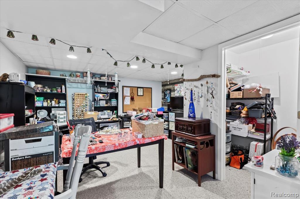 9327 Huron Park Drive, Brighton, MI 48116 — Photo 37