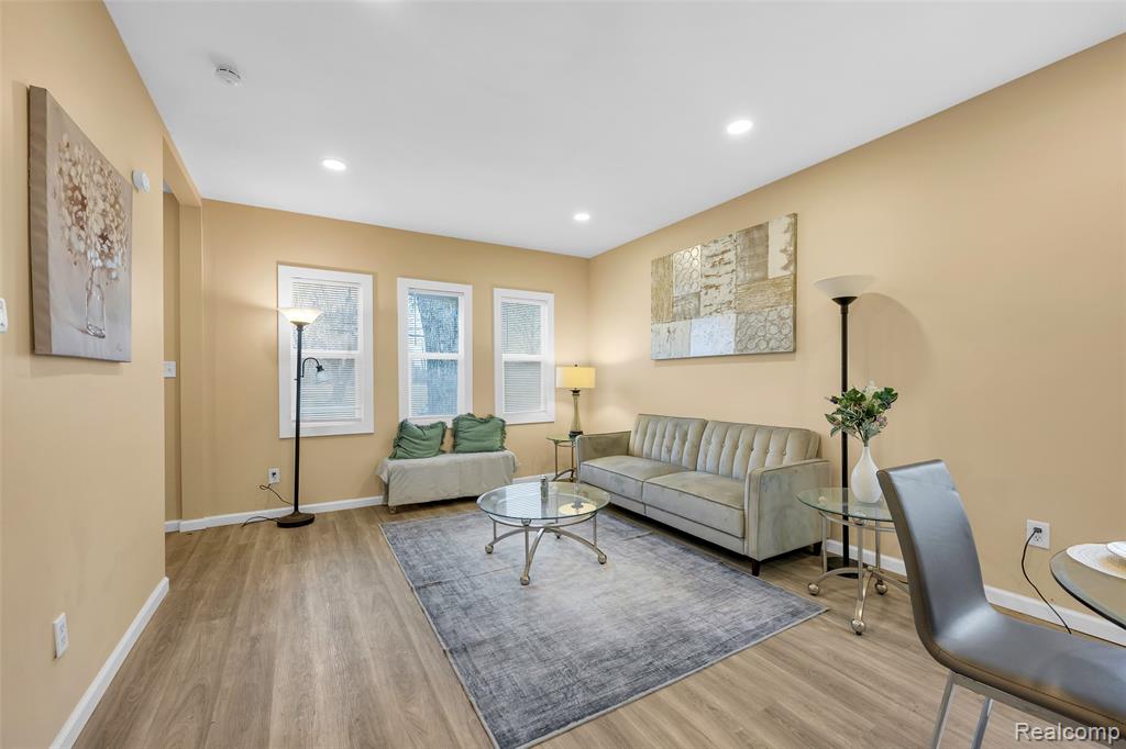 8857 Charlevoix Street, Detroit, MI 48214 — Photo 5