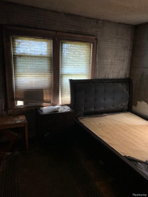 733 CADILLAC Street, Flint, MI 48504 — Photo 10
