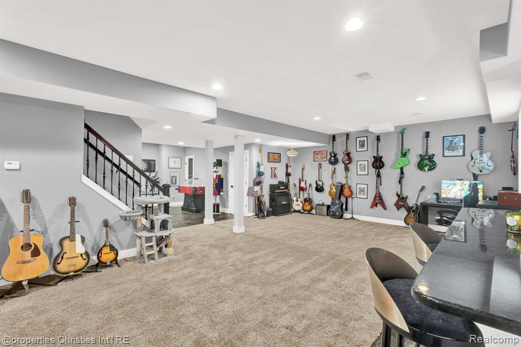 10486 Stoney Point Drive, South Lyon, MI 48178 — Photo 53