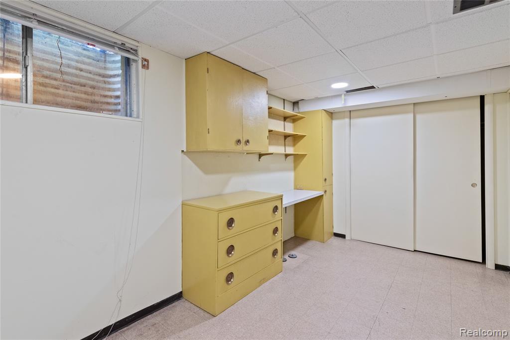 1512 Chateaufort Place, Detroit, MI 48207 — Photo 19