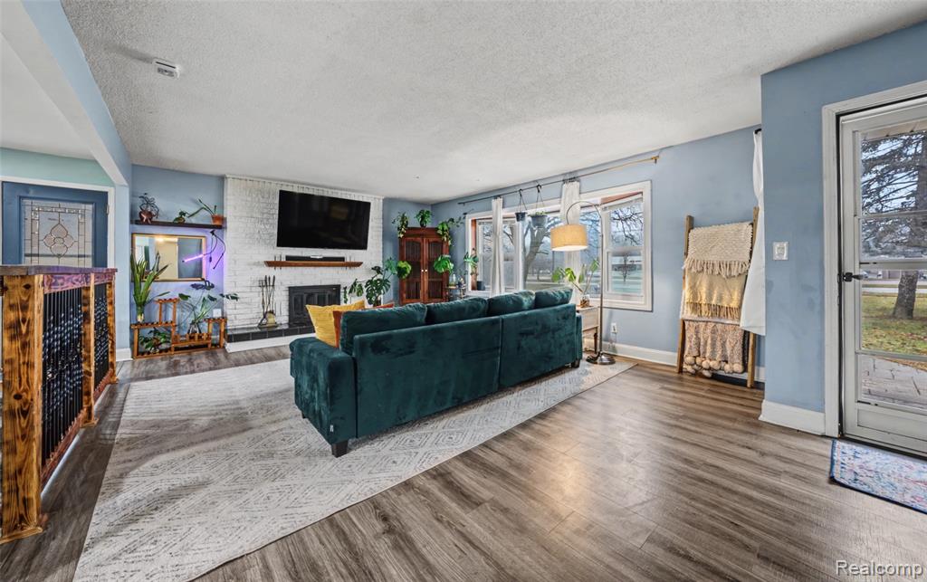 2138 Gratiot Boulevard, Marysville, MI 48040 — Photo 11