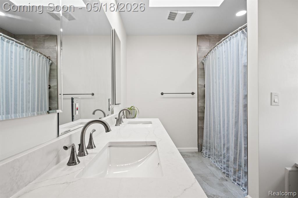 3920 Wynnstone Drive, Ann Arbor, MI 48105 — Photo 47