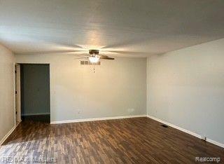 726 CLAIRE POINTE Circle, Saint Clair Shores, MI 48081 — Photo 6
