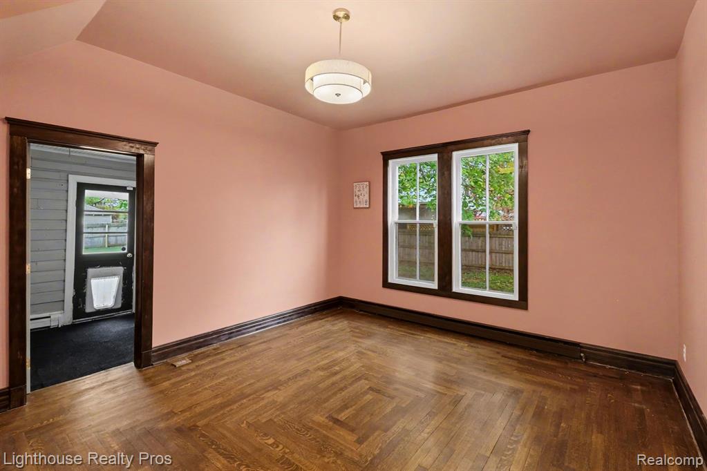 405 W Jefferson Street, Grand Ledge, MI 48837 — Photo 26