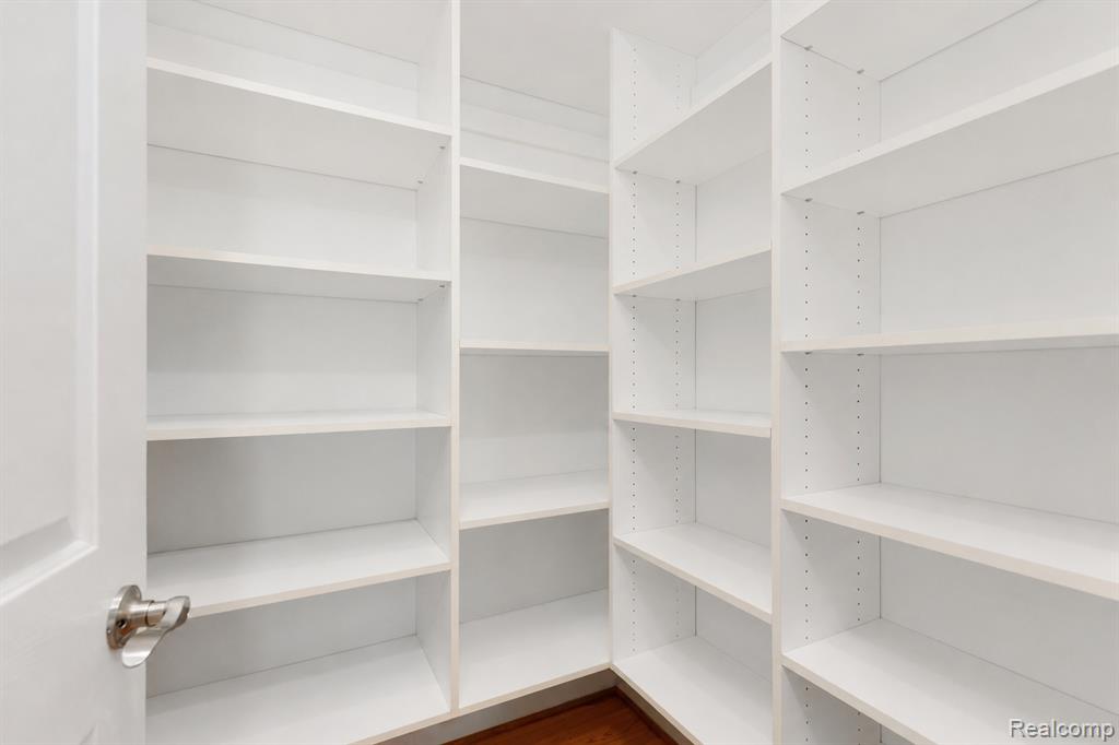 30134 Jefferson Avenue, Saint Clair Shores, MI 48082 — Photo 11