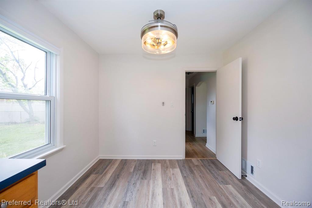 5875 S Madison Street, Taylor, MI 48180 — Photo 27