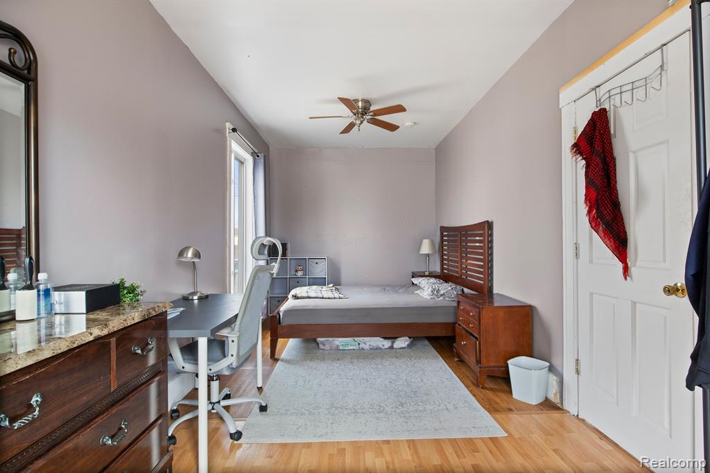 502 WHITE Avenue, Lincoln Park, MI 48146 — Photo 17