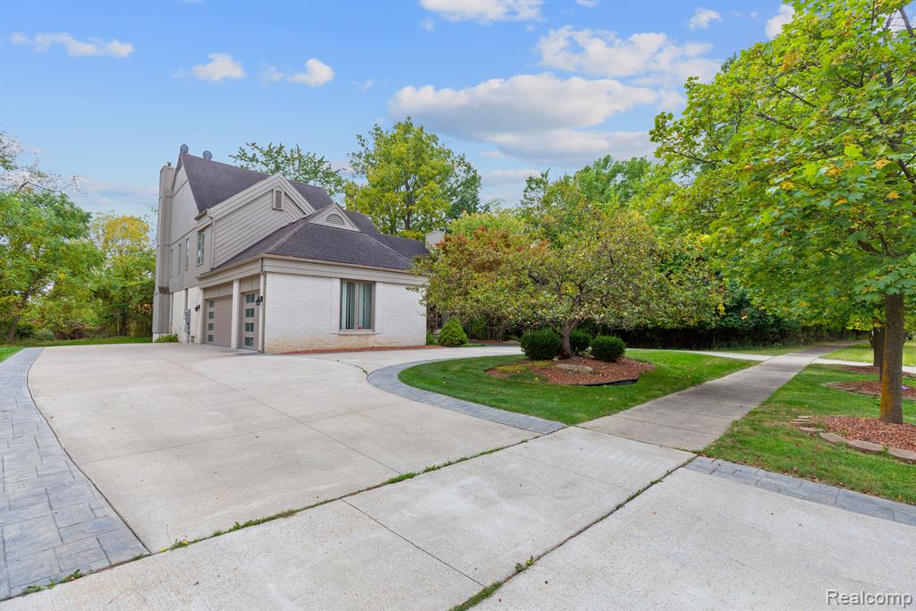 6786 TORYBROOKE Circle, West Bloomfield, MI 48323 — Photo 4