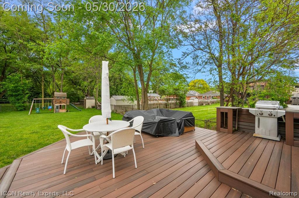 487 N Washington Avenue, Clawson, MI — Photo 37