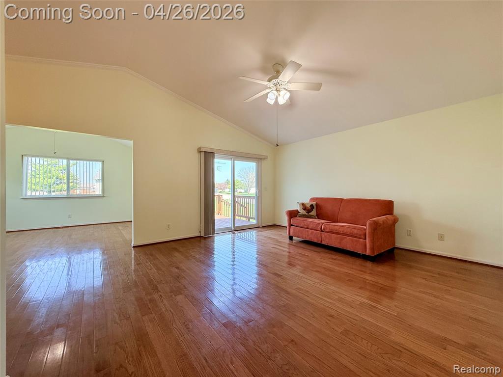 7192 Hawthorne Circle, Goodrich Vlg, MI — Photo 9
