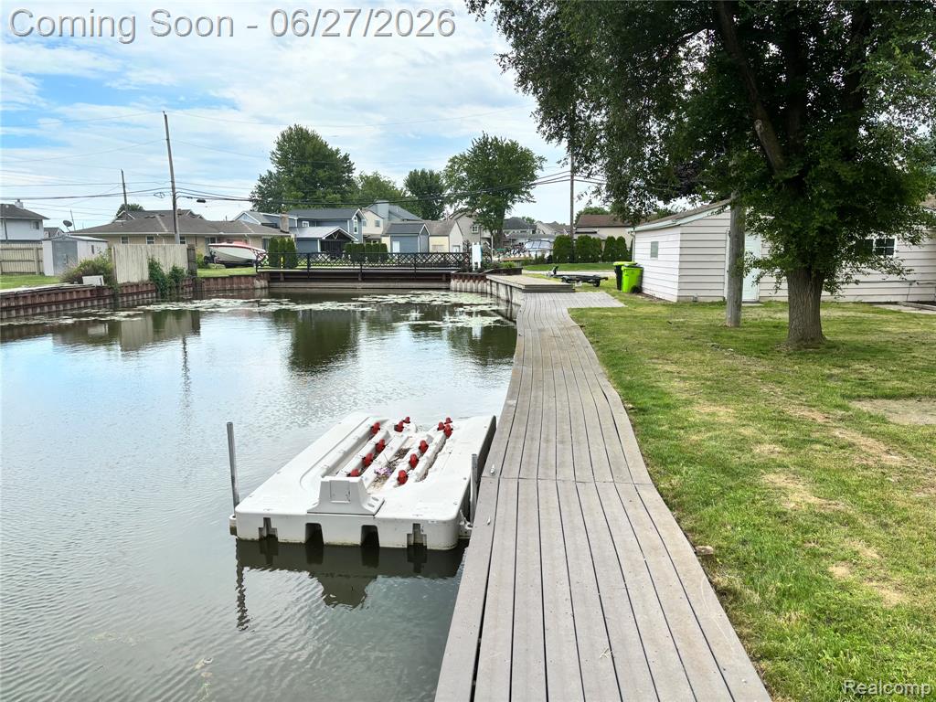 45824 Jefferson Ave, Chesterfield, MI 48047 — Photo 32