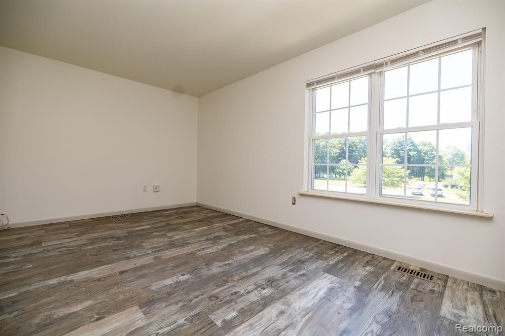 23062 CRANBROOKE Lane, 173, Novi, MI — Photo 14
