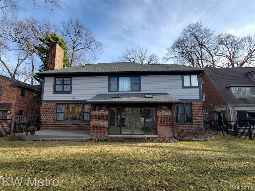 18 CAMBRIDGE Boulevard, Pleasant Ridge, MI — Photo 25