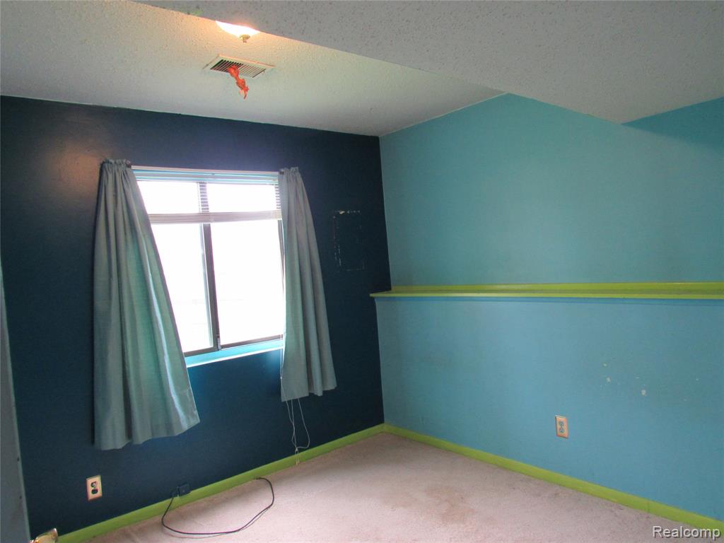 12680 Andersonville Road, Davisburg, MI 48350 — Photo 16