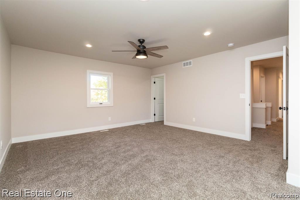 5485 Hammersmith Drive, West Bloomfield, MI — Photo 27