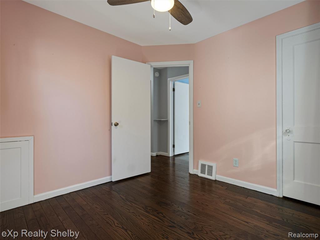 606 Catalpa Drive, Royal Oak, MI 48067 — Photo 18