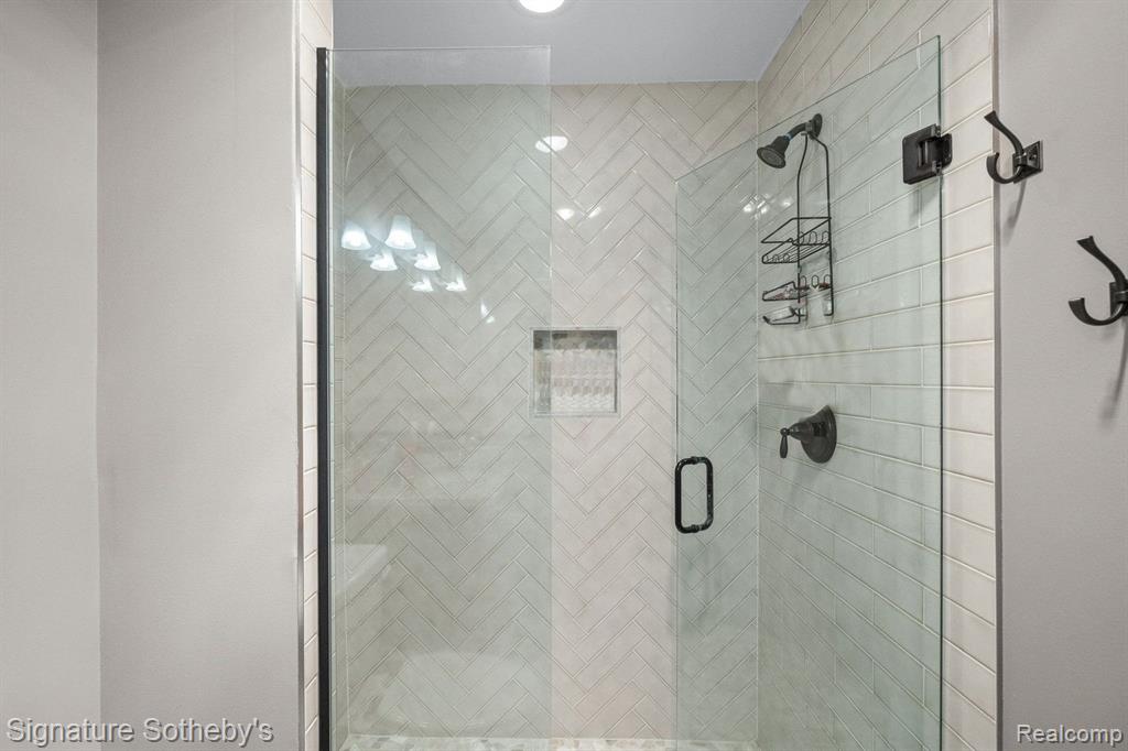 119 S UNION Street, Plymouth, MI 48170 — Photo 19