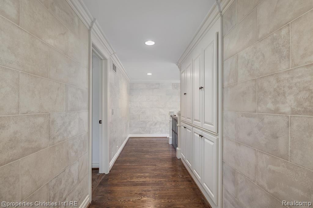 4640 Private Lake Drive, Bloomfield Hills, MI 48301 — Photo 26