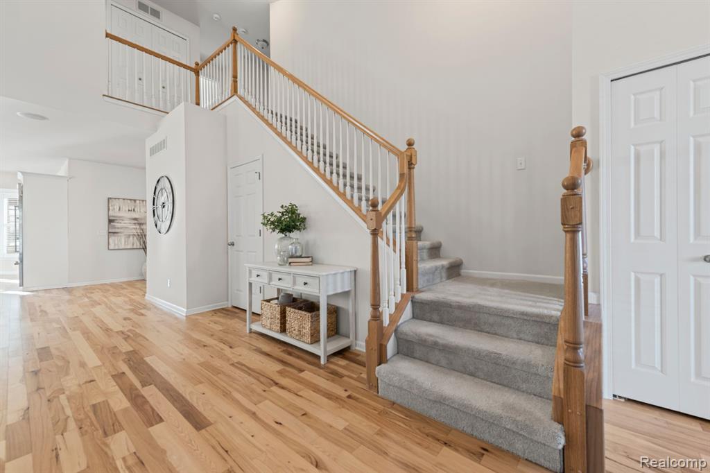 51229 Glen Hollow Avenue, Canton, MI 48188 — Photo 8