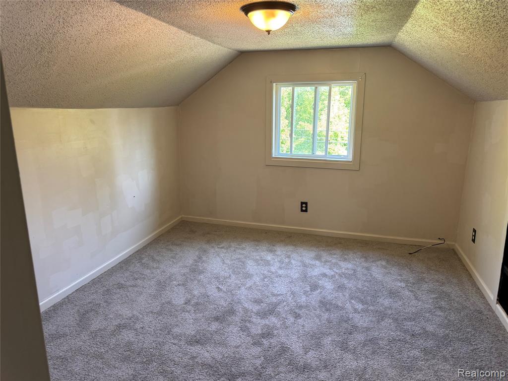 6380 Rosemont Avenue, Detroit, MI 48228 — Photo 16