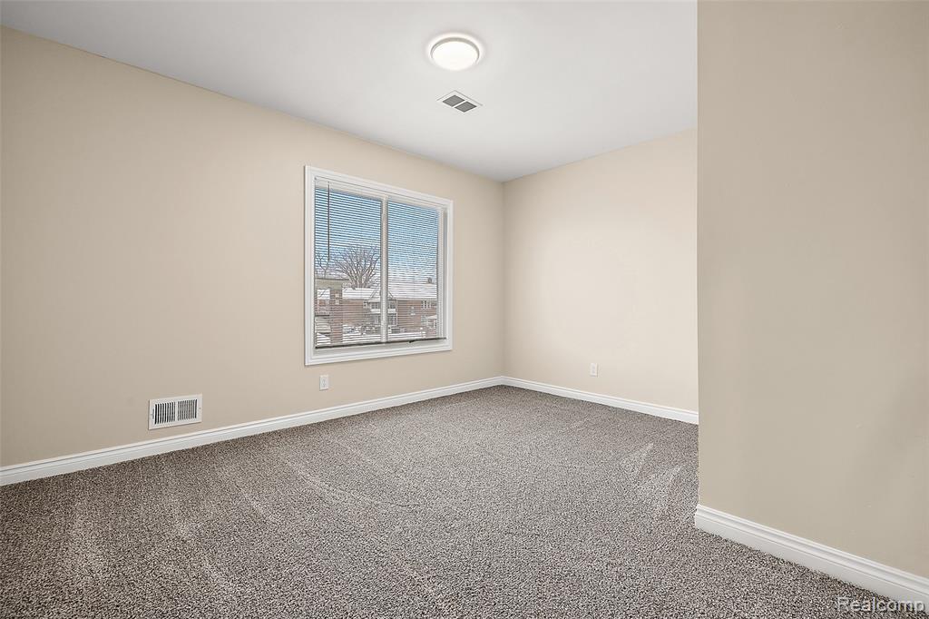 2080 Gladstone Street, Detroit, MI 48206 — Photo 42