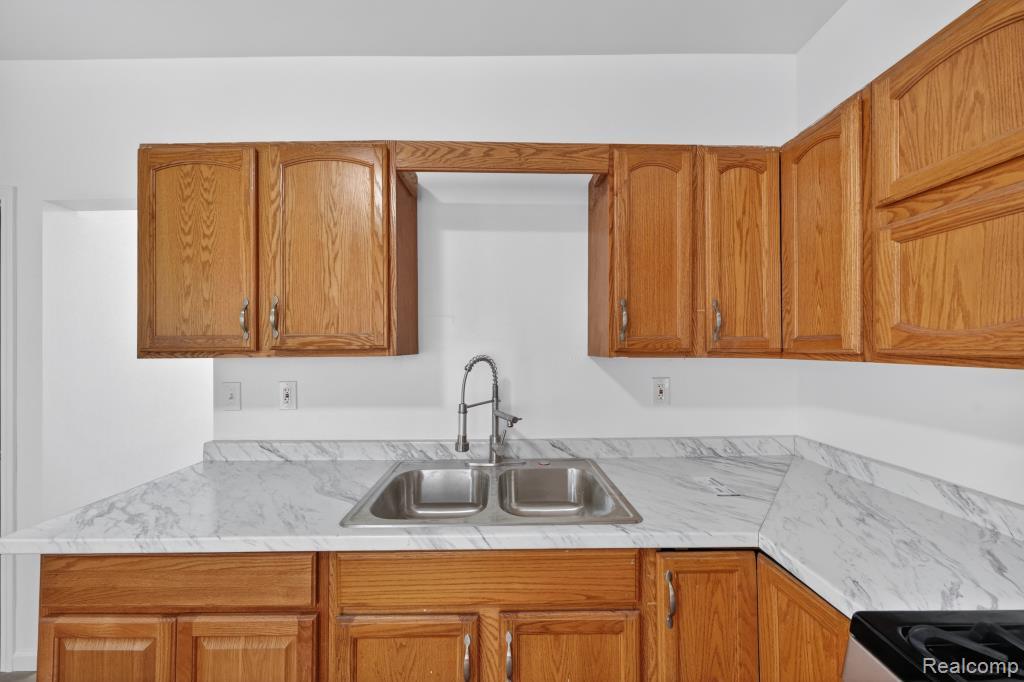 13735 Gable Street, Hamtramck, MI 48212 — Photo 16