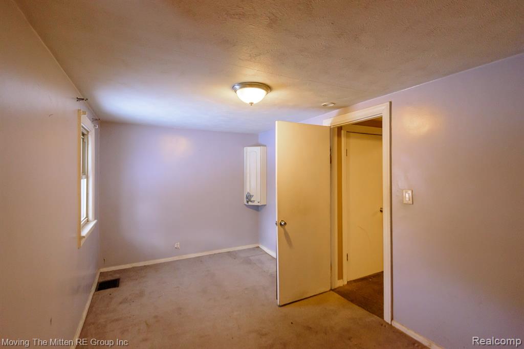 6198 Princess Street, Taylor, MI 48180 — Photo 12