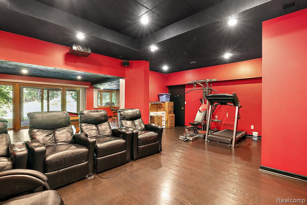 8398 ELKRUN Drive, Clarkston, MI 48348 — Photo 50
