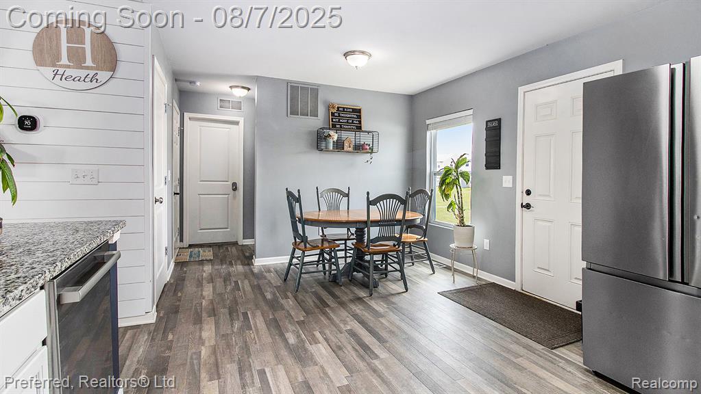 8779 E Park Ridge Circle, Newport, MI 48166 — Photo 12