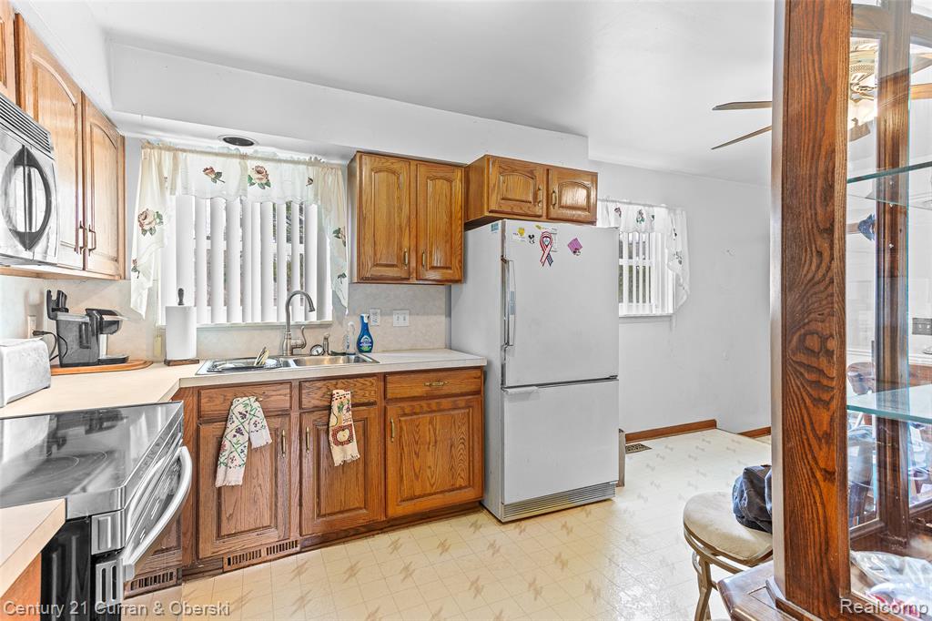 880 Virginia Street, Plymouth, MI 48170 — Photo 7