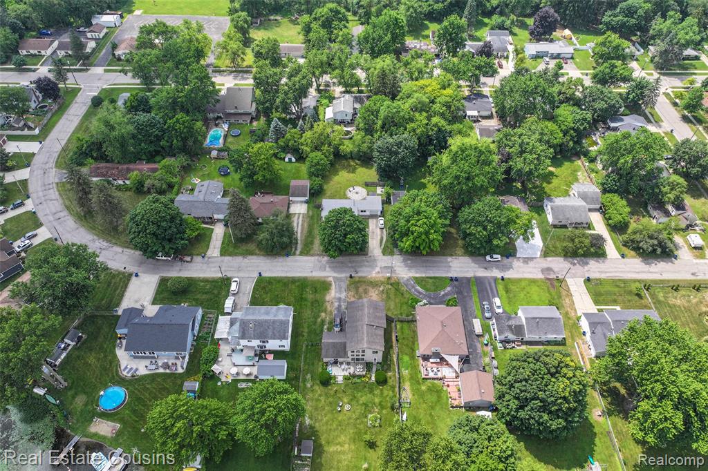 135 Bevins Street, Holly, MI 48442 — Photo 31