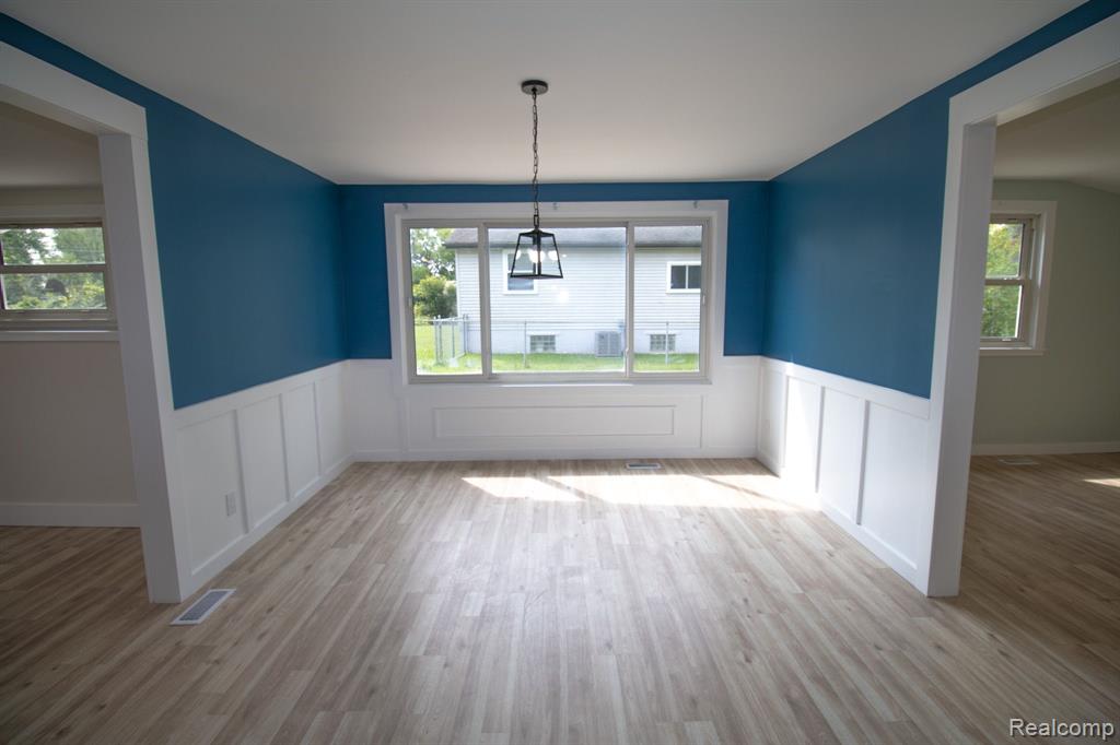 5480 OAK PARK Drive, Clarkston, MI — Photo 11