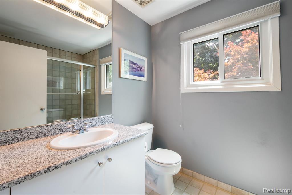5775 Eastman Boulevard, West Bloomfield, MI 48323 — Photo 31