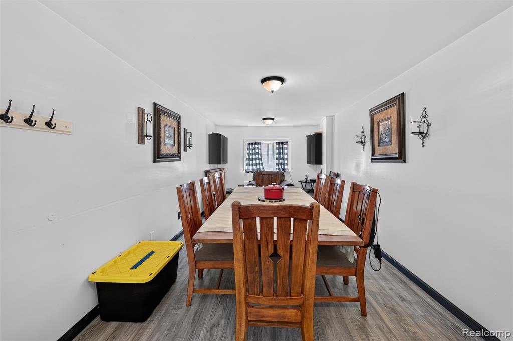 4290 Sulgrave Drive, Swartz Creek, MI 48473 — Photo 17