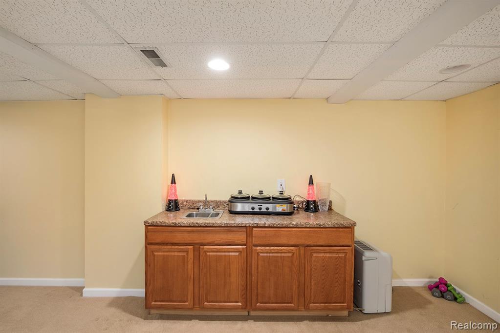 862 Polo Place, Auburn Hills, MI 48326 — Photo 29