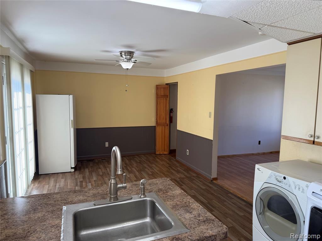 4702 Arden Avenue, Warren, MI 48092 — Photo 12