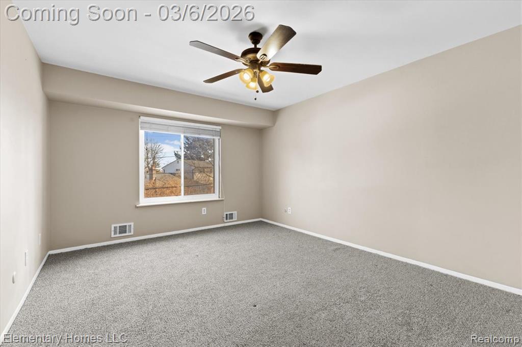 38181 Bradwood Court, Harrison Township, MI — Photo 14