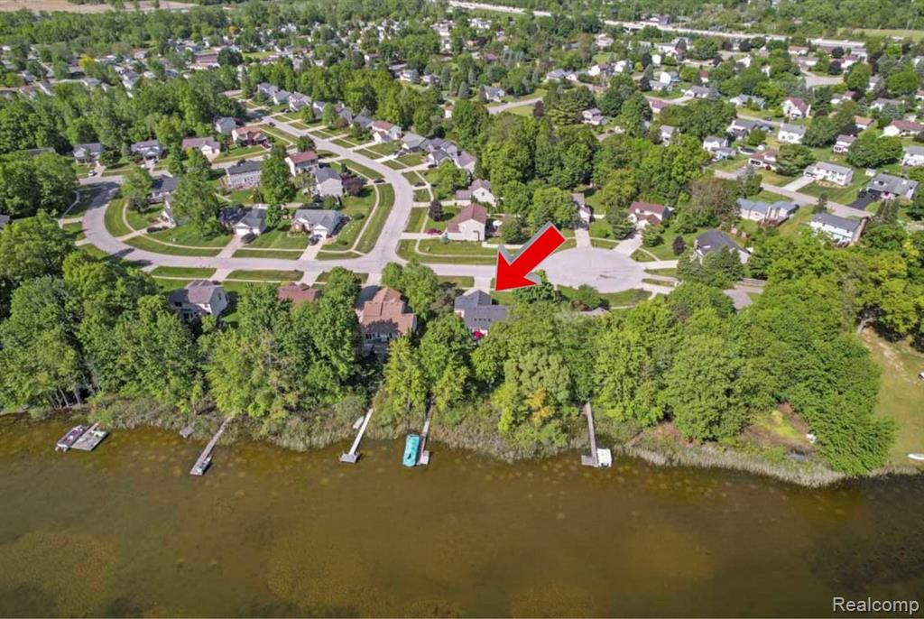 9450 SANDLEWOOD Court, Whitmore Lake, MI 48189 — Photo 5