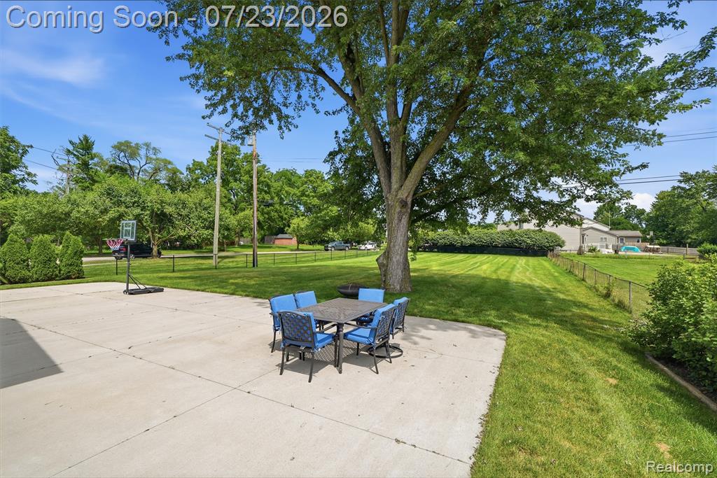 6393 Denton Road, Belleville, MI 48111 — Photo 35